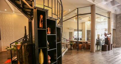 De Art Hotel