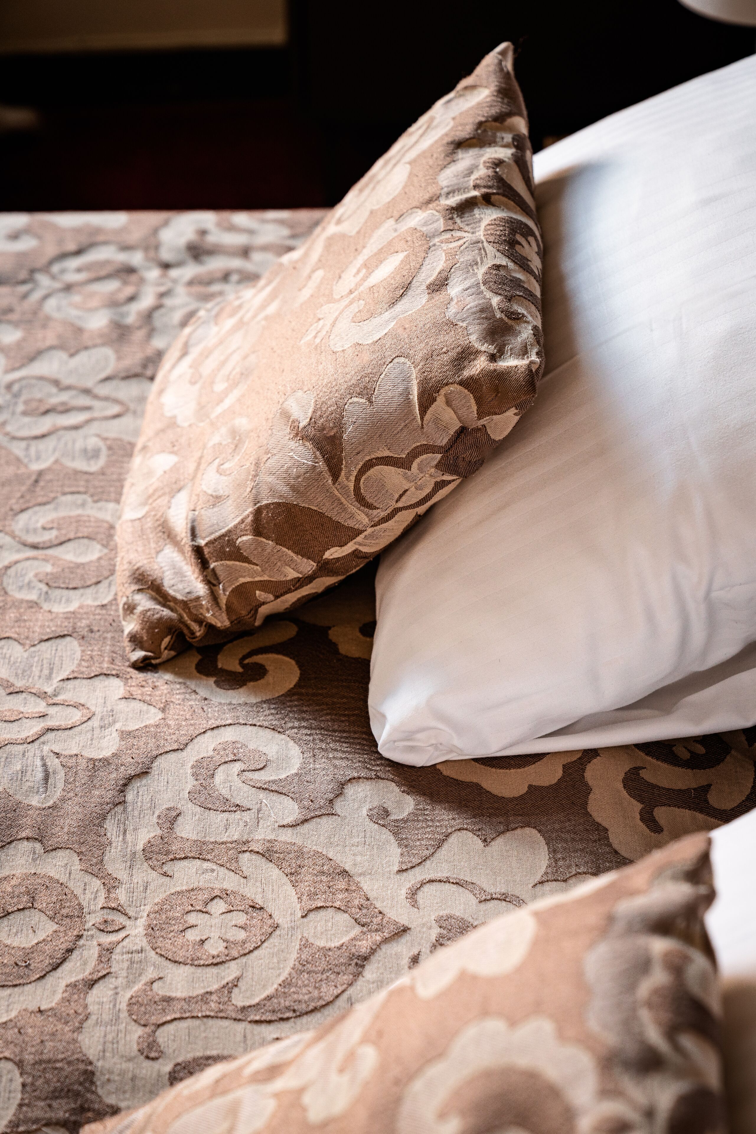 standard quadruple room | desk, free cots/infant beds, rollaway beds, free wifi