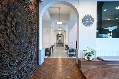 The Krungkasem Srikrung Hotel