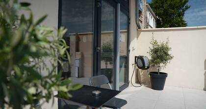 HDG Appart's Hotel Gare de L'Isle Adam