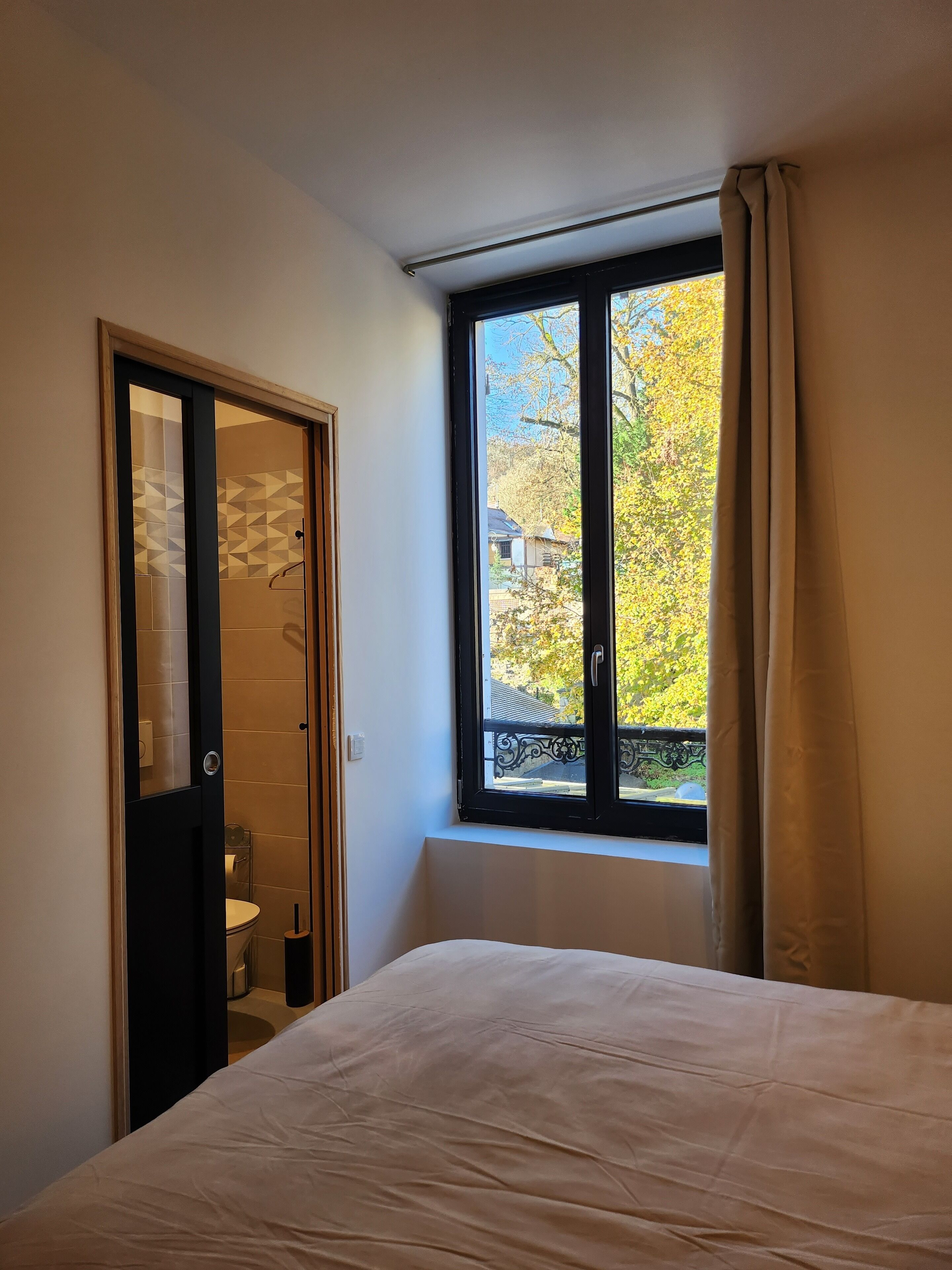 Basic Apartment | 1 bedroom, premium bedding, blackout drapes, soundproofing