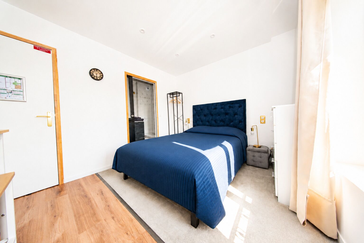 Eenvoudig appartement | 1 slaapkamer, luxe beddengoed, verduisterende gordijnen