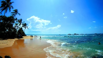 On the beach, beach towels, 10 beach bars