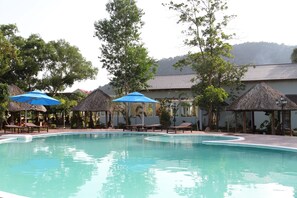 Outdoor pool - Montana Resort (Phu Quoc)