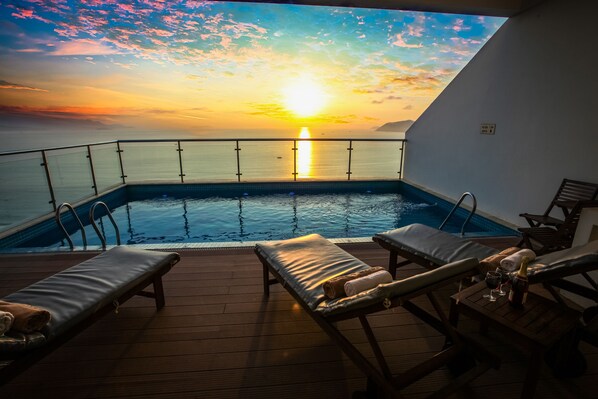 Alberca al aire libre 