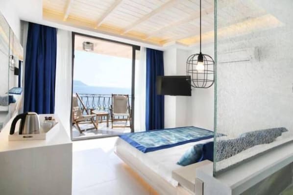 Standard Double Room, Sea View | Minibar, in-room safe, free WiFi - Nur Beach Hotel (Kas)