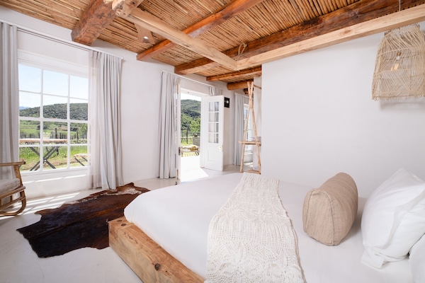 Luxury Chalet | 1 bedroom, premium bedding, down comforters, in-room safe