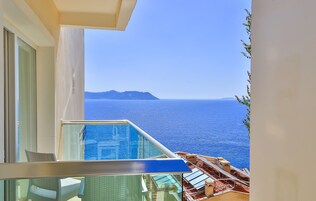 Twin Room, Partial Sea View | View from room