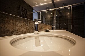 Quarto casal | Chuveiro