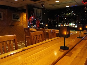 Lounge - Pinewood Motor Inn (Espanola)