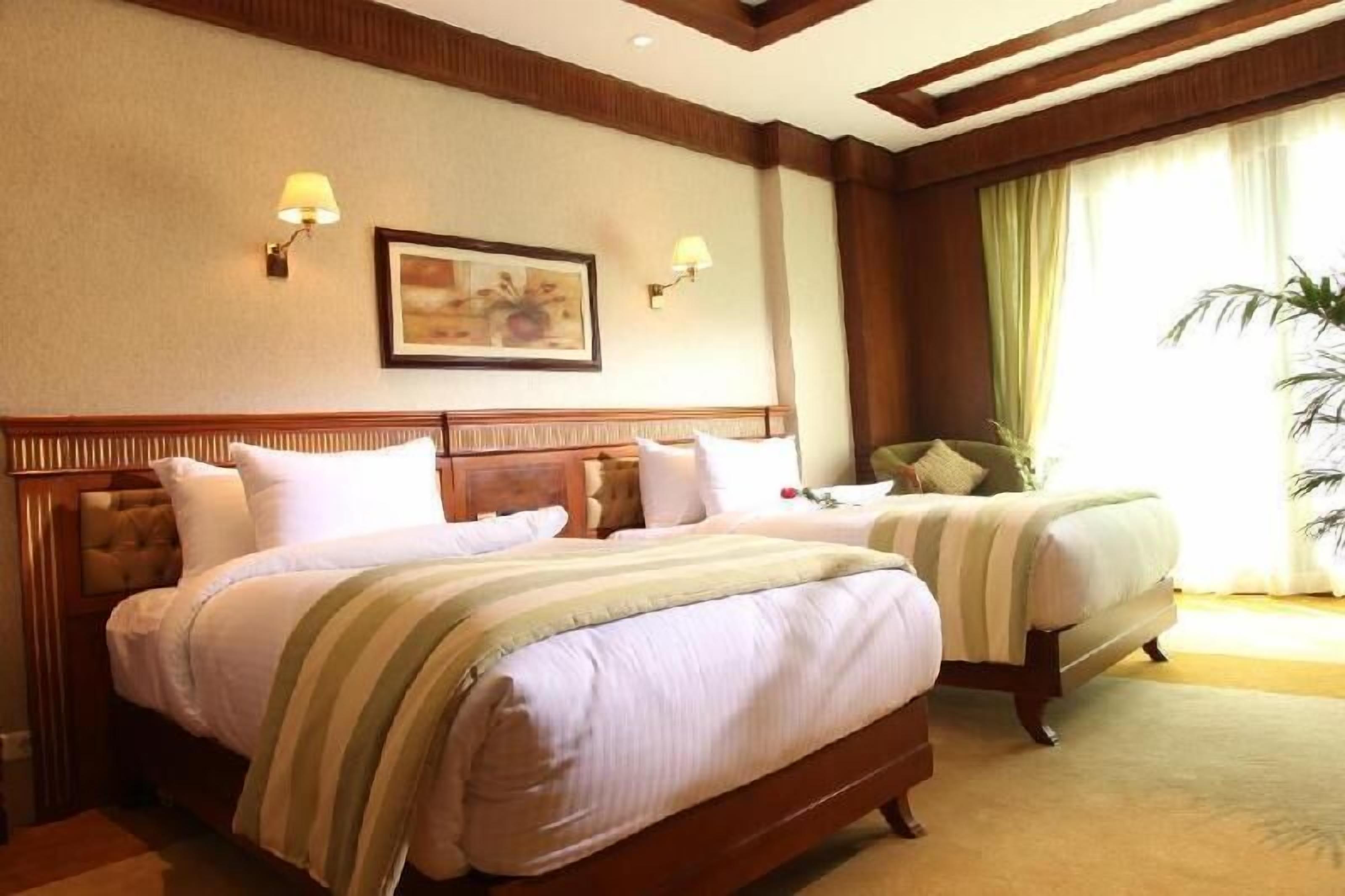 Ropa de cama de alta calidad y minibar 
