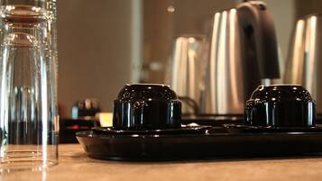 Kopi dan/atau pembancuh kopi