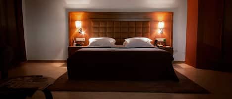 Minibar, in-room safe, desk, blackout curtains