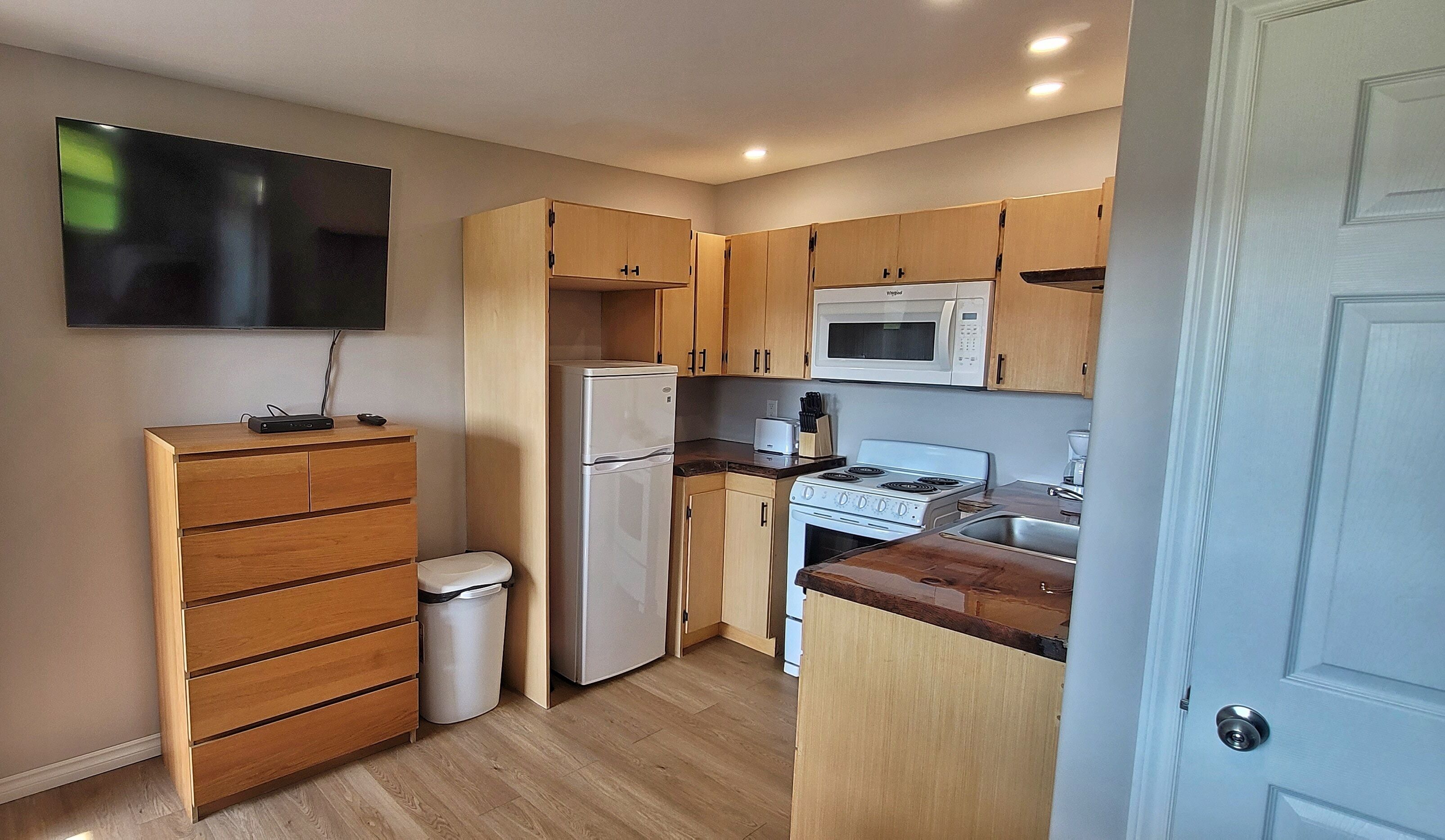 Studio Suite | Private kitchen