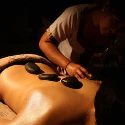 Salas para tratamentos a dois, sauna seca, banho turco/hammam