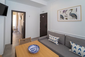 Suite junior, balcón (I) | Cortinas opacas, wifi gratis, ropa de cama