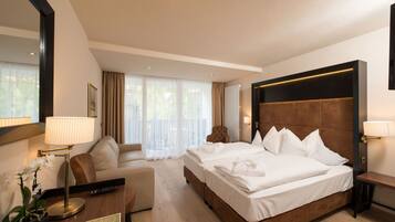 Premium bedding, in-room safe, desk, soundproofing