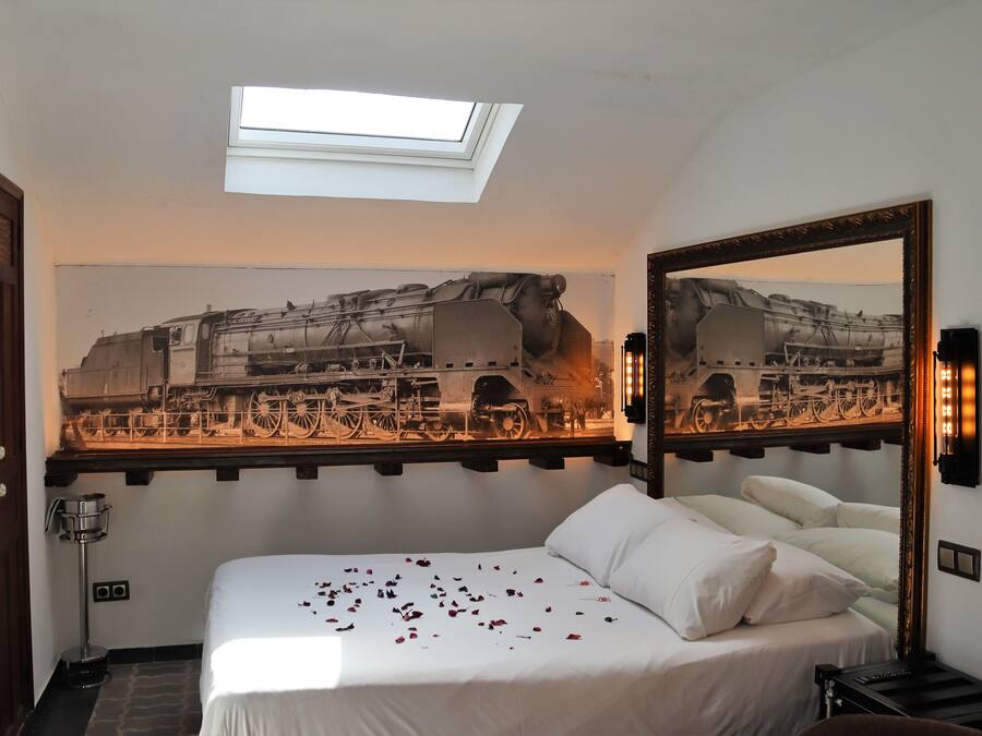 Minibar, in-room safe, desk, blackout curtains