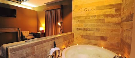 Suite, bain à remous, vue jardin (El descanso) | Minibar, coffres-forts dans les chambres, bureau, rideaux occultants