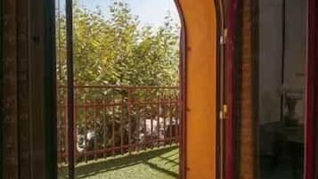 Suite, Hot Tub, Garden View (La alcoba de la reina) | View from room