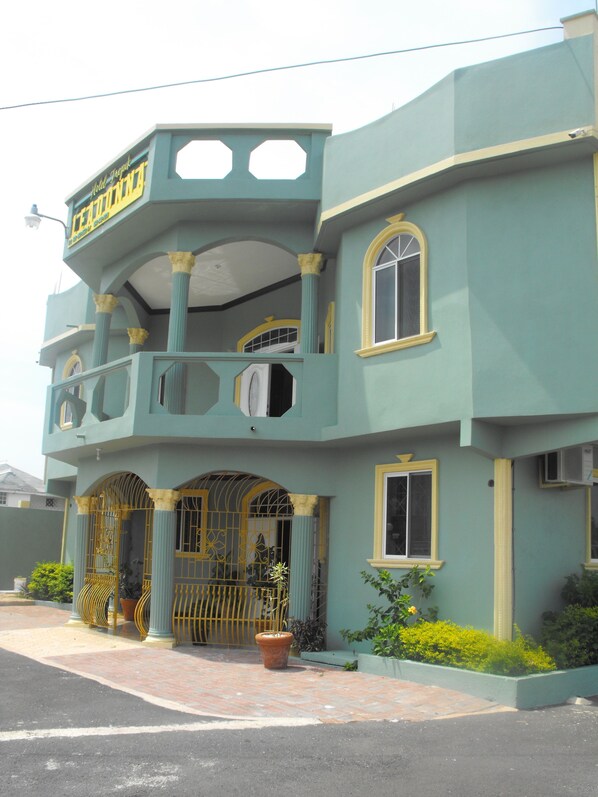 Exterior - Hotel Tropik Leadonna (Montego Bay)