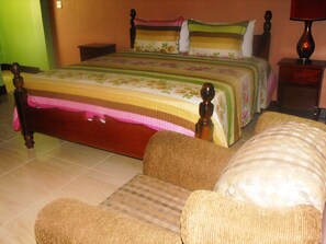 Deluxe Suite, 1 King Bed - Hotel Tropik Leadonna (Montego Bay)