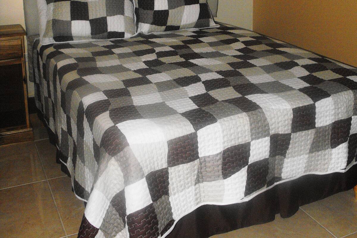 Suite – deluxe, 1 queensize-seng