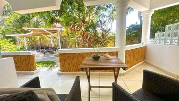 Standard Apartment, 1 Bedroom, Garden View | Terrace/patio