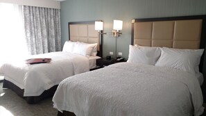 Room, 2 Queen Beds, Non Smoking, Refrigerator & Microwave | Hypo-allergenic bedding, in-room safe, desk, laptop workspace - Hampton Inn Suffolk (Suffolk)