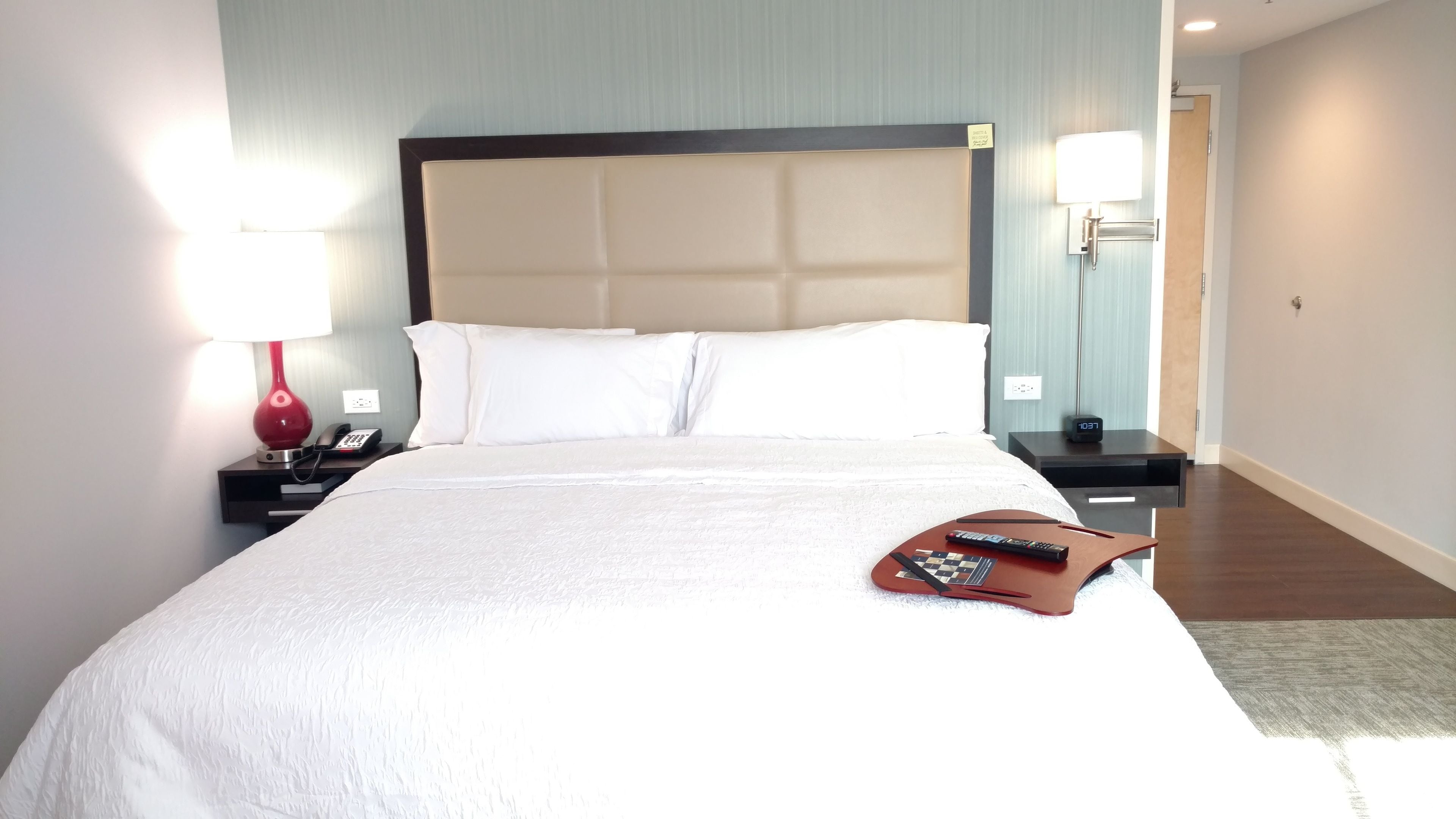 room, 1 king bed, non smoking, refrigerator & microwave | hypo-allergenic bedding, in-room safe, desk, laptop workspace