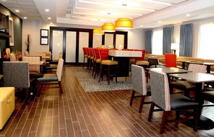 Desayuno buffet incluido todos los días