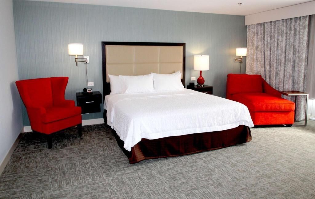 Hypo-allergenic bedding, in-room safe, desk, laptop workspace