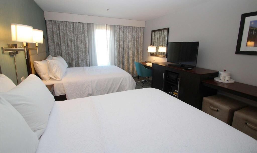 Hypo-allergenic bedding, in-room safe, desk, laptop workspace