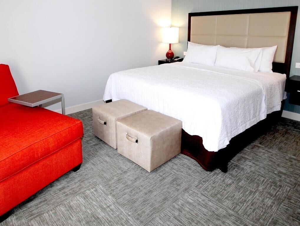 Hypo-allergenic bedding, in-room safe, desk, laptop workspace