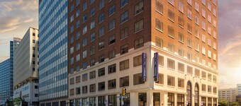 Hampton Inn & Suites Dallas Downtown