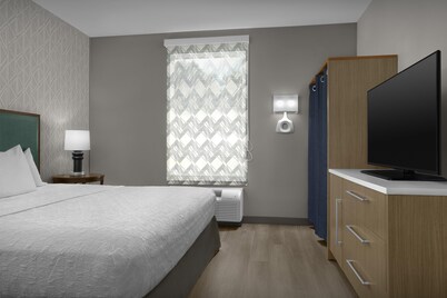 Home2 Suites by Hilton Louisville East/Hurstbourne