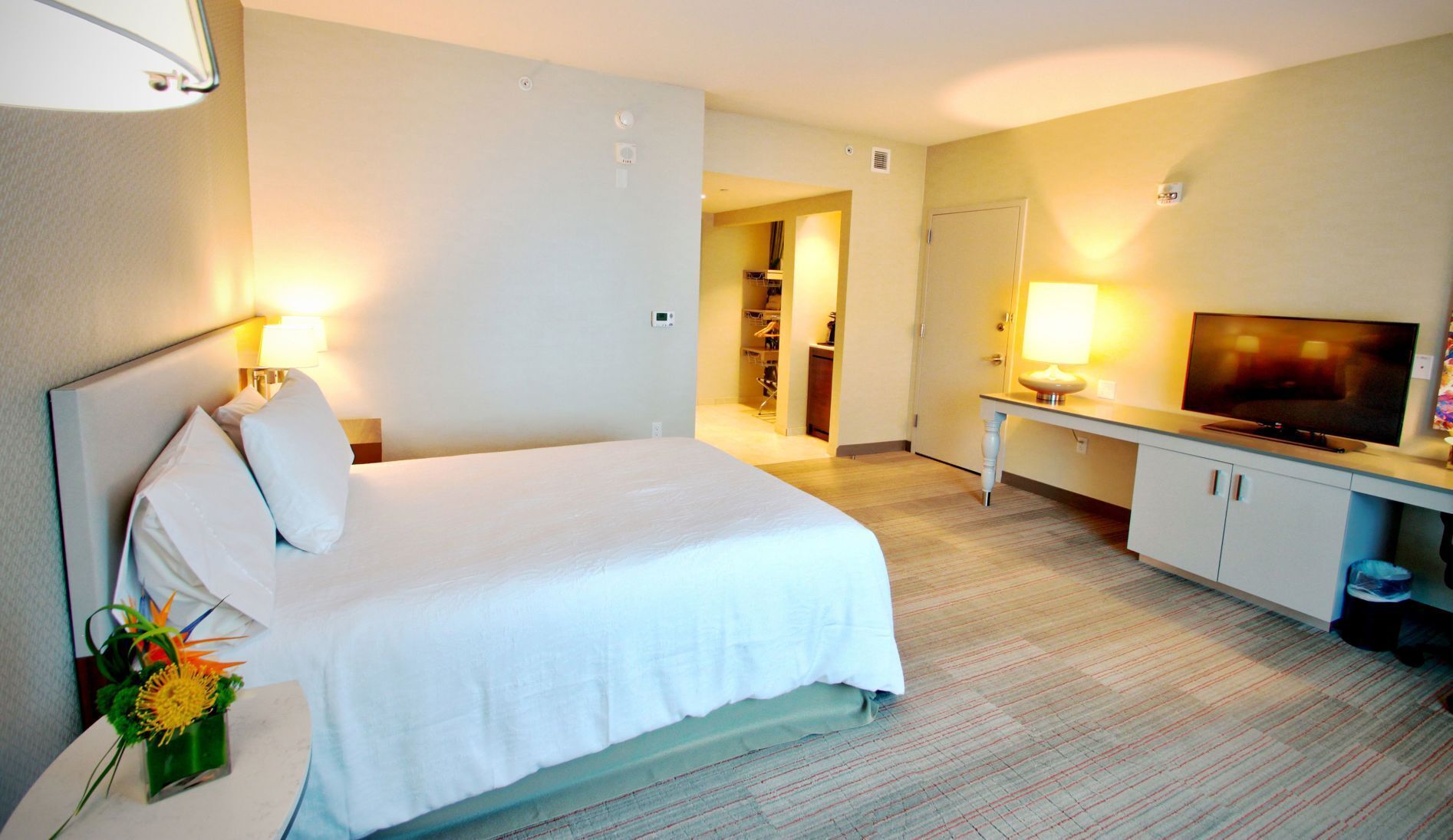 Hypo-allergenic bedding, in-room safe, desk, laptop workspace