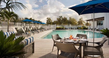 Homewood Suites by Hilton Miami Dolphin Mall