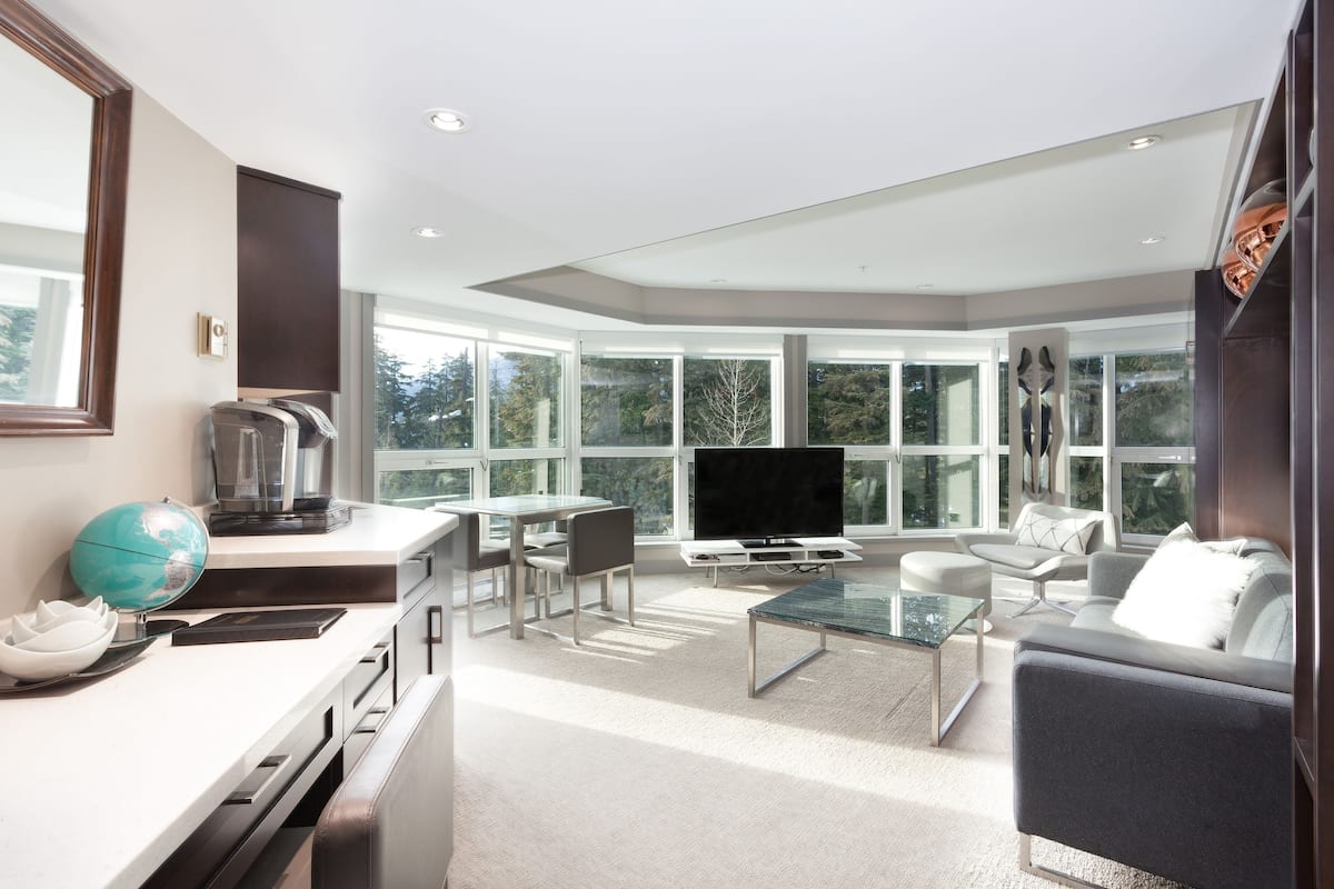 Suite Signature, 1 chambre, vue montagne (# 308) | Coin séjour