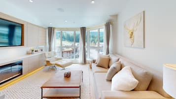 Signature 1 Bedroom #417 | View from room