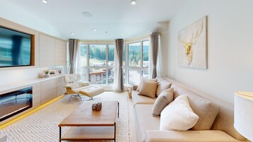 Signature 1 Bedroom #417 | View from room