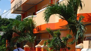 Exterior - Royal Crown Inn (Puerto Princesa)
