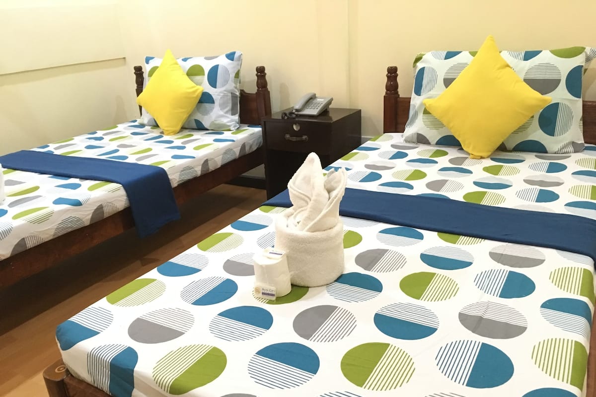 Standard Room | Desk, rollaway beds (surcharge), WiFi (free)