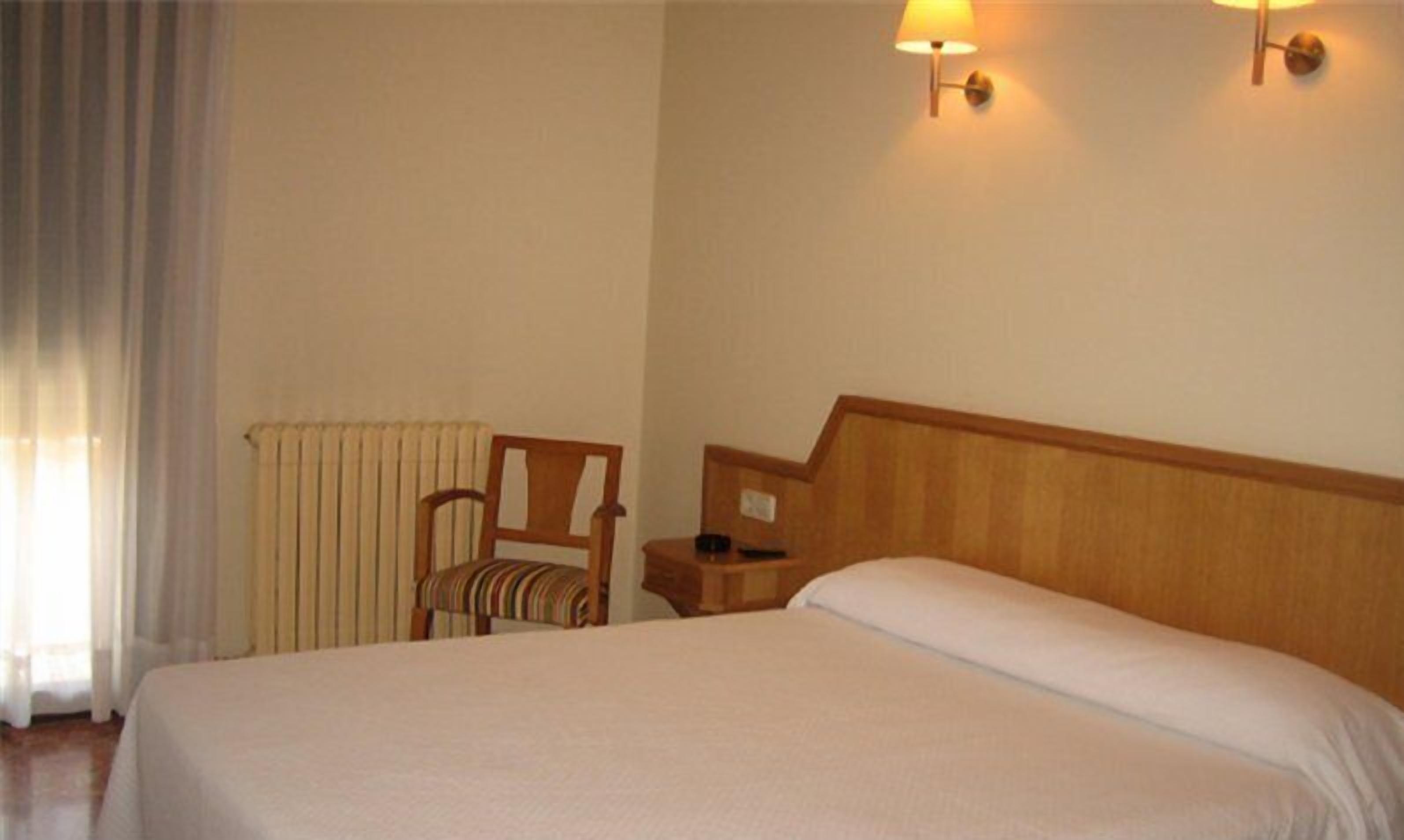 desk, blackout curtains, iron/ironing board, free wifi