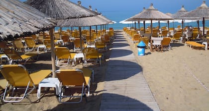 Hotel Loukas Vrachos