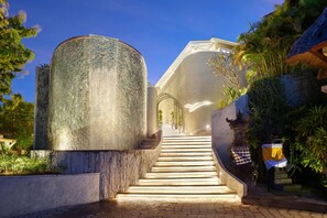 Front of property - Hidden Hills Villas (Pecatu)