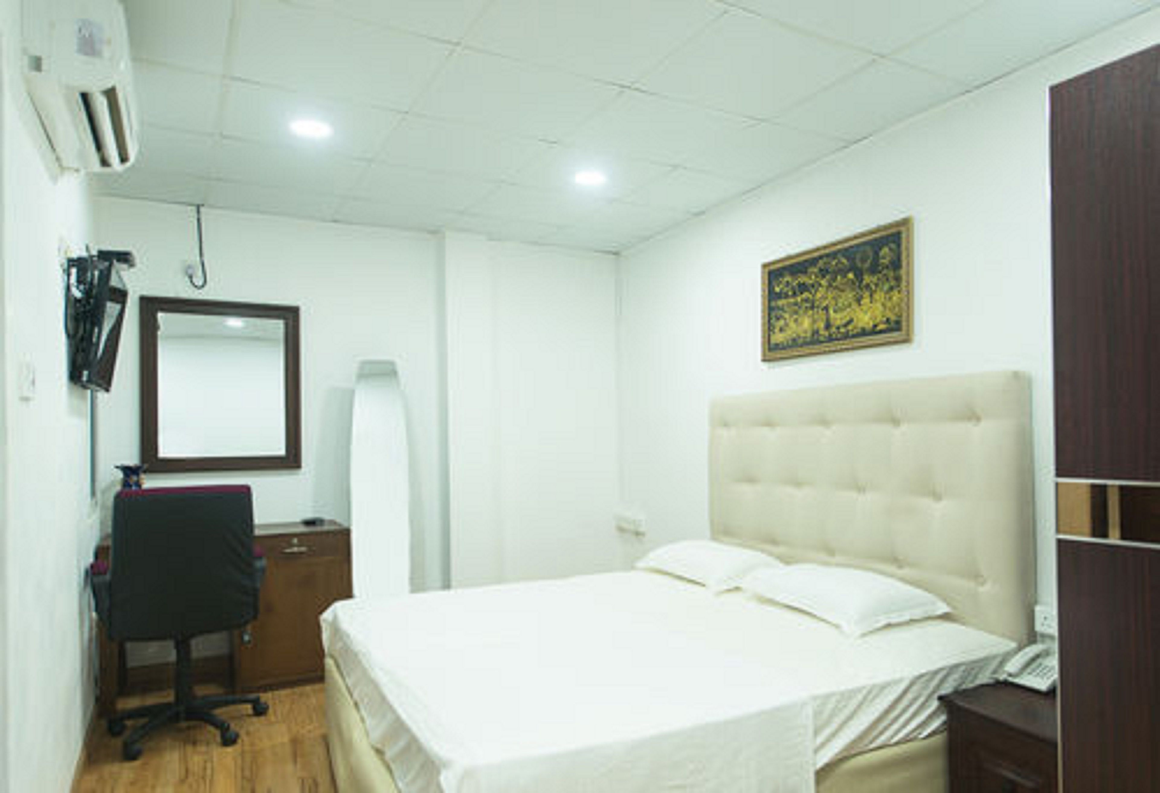 Photo - Metro City Hotel