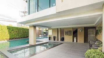 Indoor pool, outdoor pool