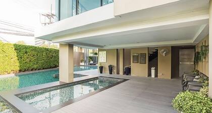 Baan Imm Aim Huahin Condo 2 Bedrooms Sea View By Dome