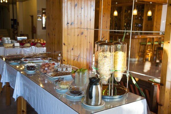 Desayuno continental gratuito